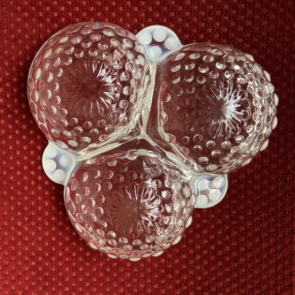 Moonstone Opalescent Hobnail Divided Relish Dish - Picture 2 of 3